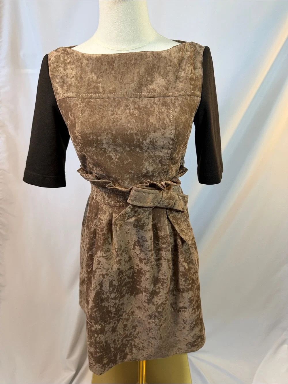 Japanese brand M Classic Brown Velvet bow Belted Dress with Black Elbow Sleeves
